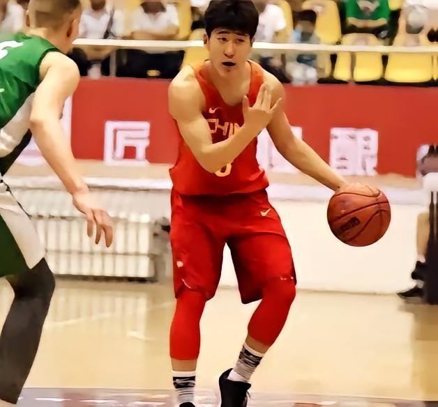 吉林男篮实力强劲，势不可挡连胜赢得掌声的简单介绍
