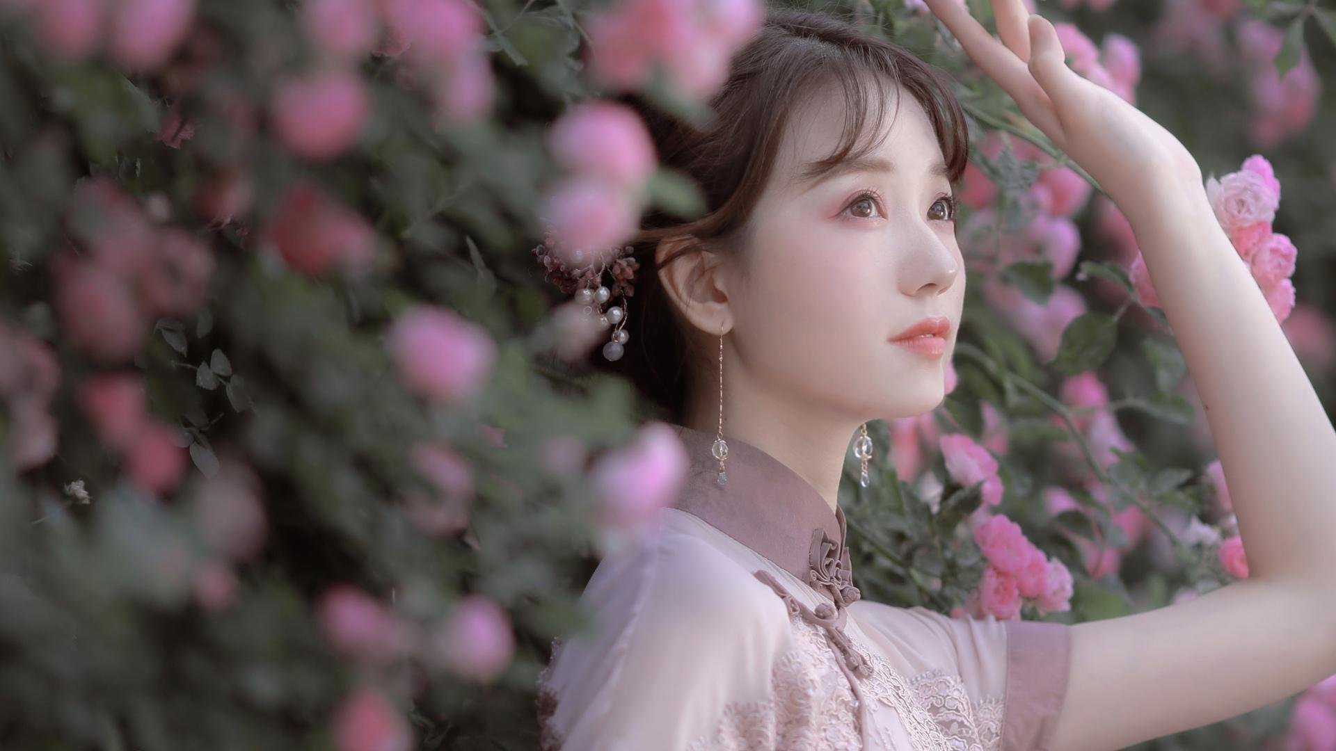 夜幕下的王者,孔德在F1街道赛闪耀巨星光芒